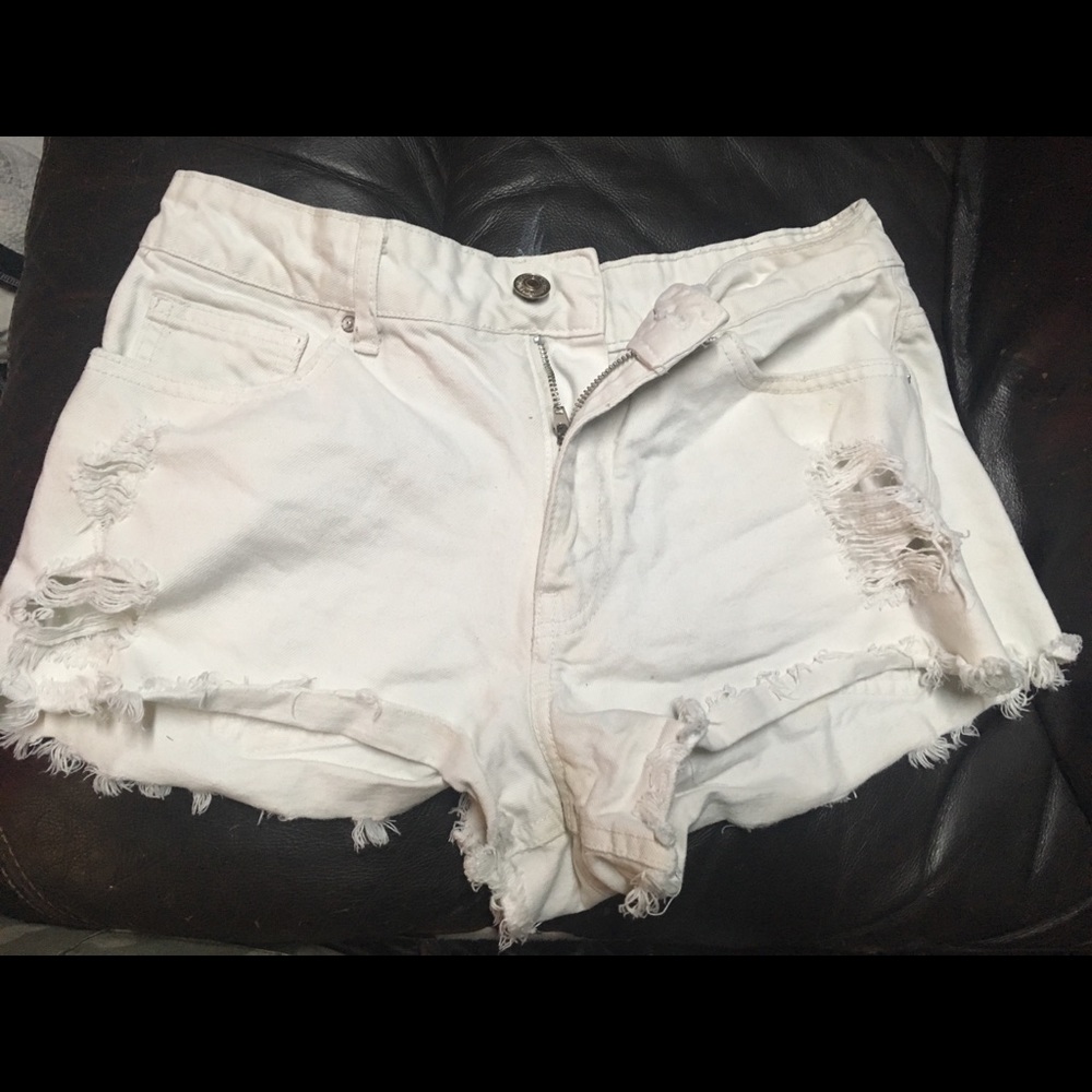 White distressed shorts